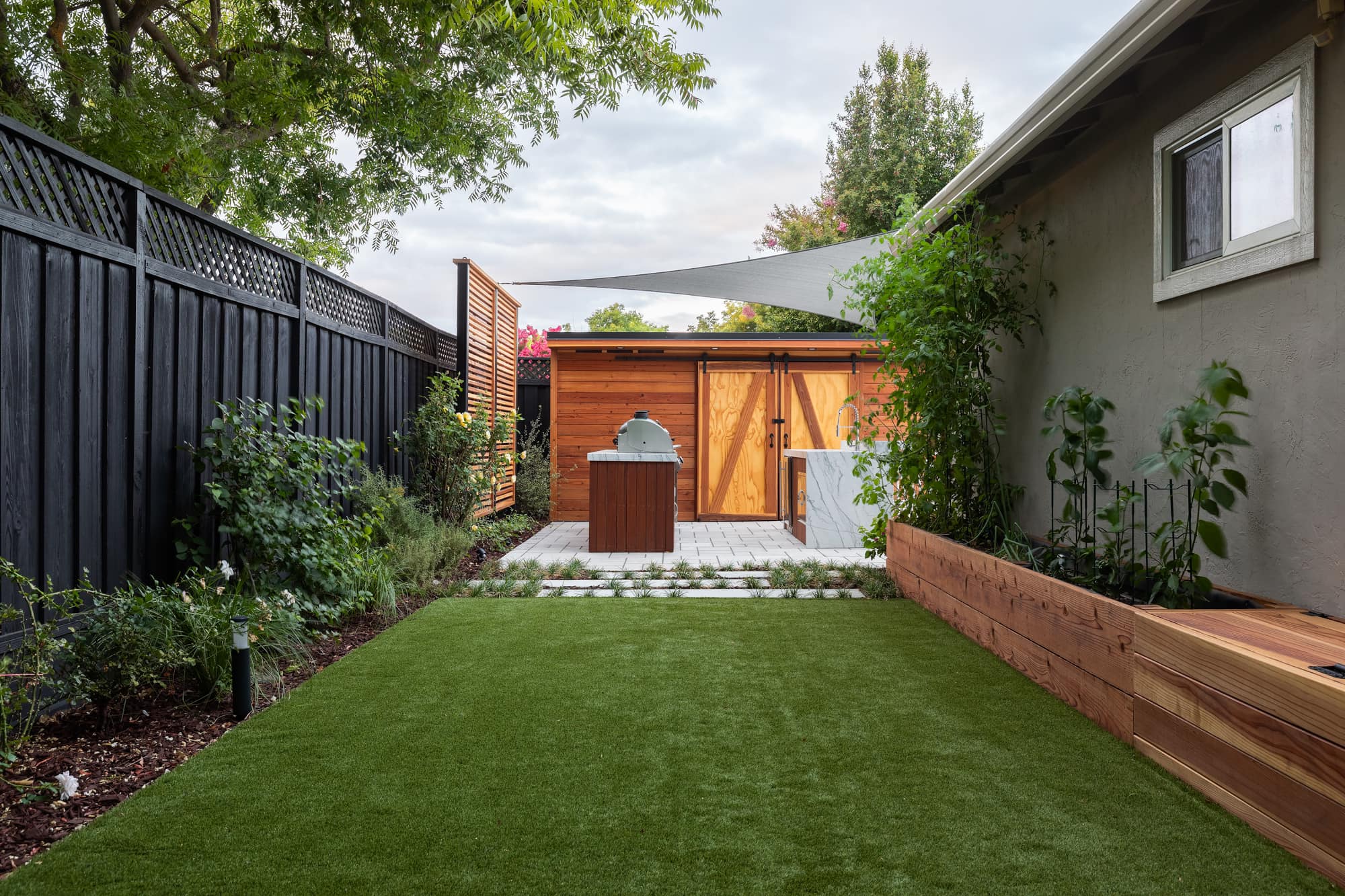 Outdoor Kitchens by E&E Landscaping in San Jose